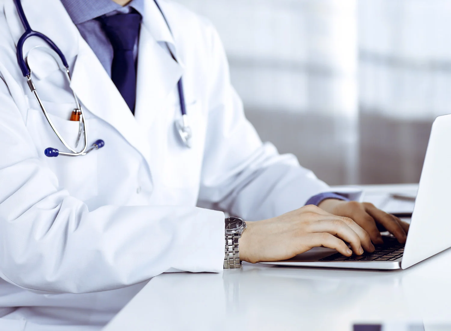 Escolha de vagas do Internato Médico: SIM exige resolução urgente das falhas do novo sistema informático